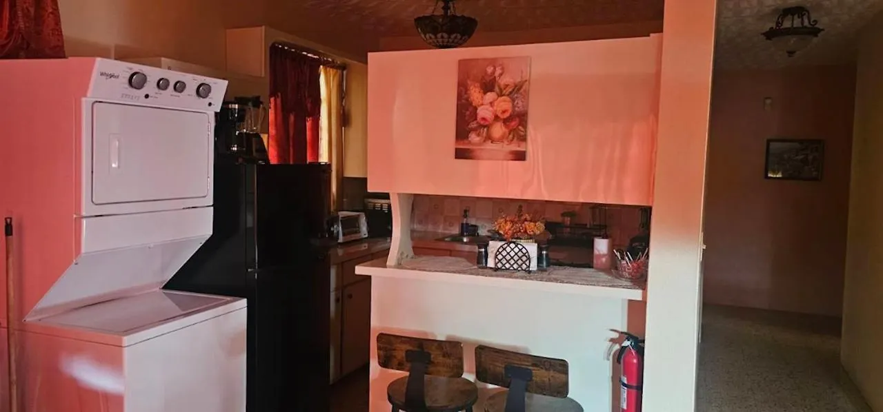 Apartment Smitty'S Home Away From Home Charlotte Amalie